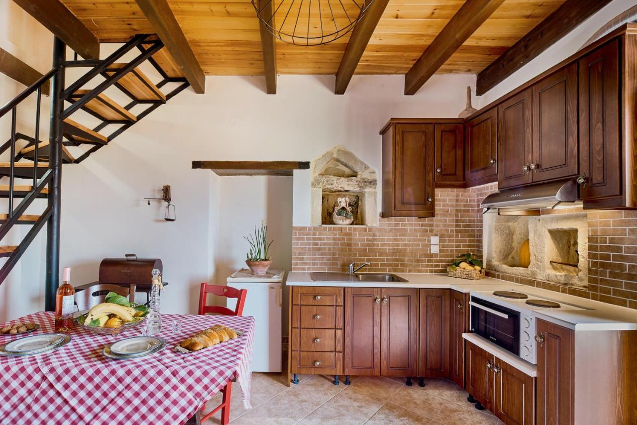 Vaggelis Little Stone House Villa Maredhiana Bagian luar foto